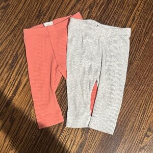Old Navy Kids Leggings in Coral and Light Gray